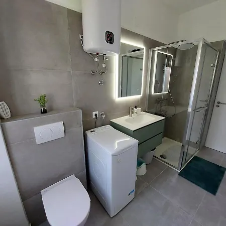 Apartament Vosta