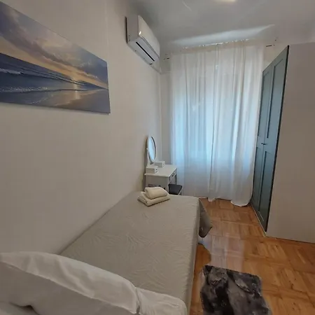 Apartament Vosta